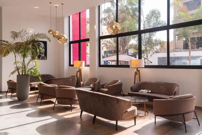 Imagen de los interiores del Hotel L'adresse, Dakar. Foto 16