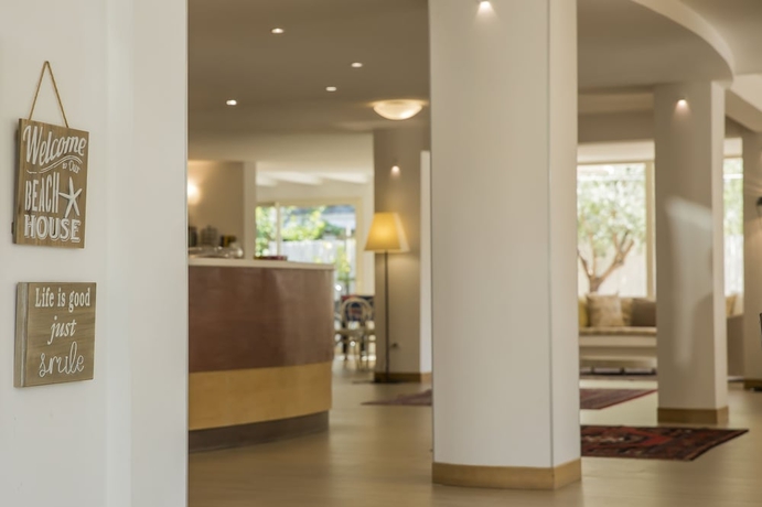 Imagen de los interiores del Hotel Lady G. Foto 15