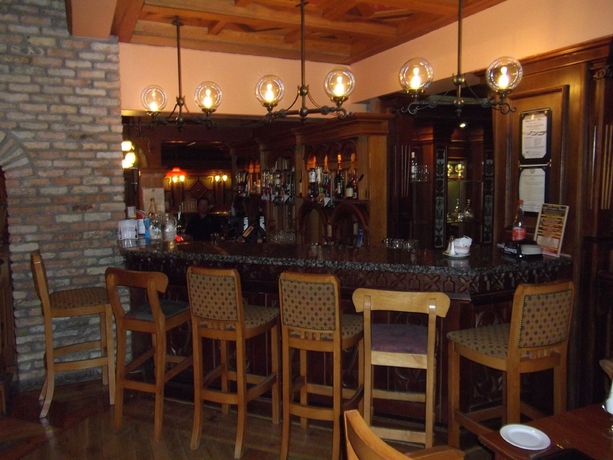 Imagen del bar/restaurante del Hotel Lady Gregory , Leisure Club and Beauty Rooms. Foto 4