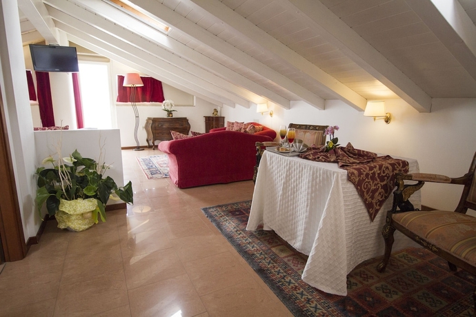 Imagen de la habitación del Hotel Lady Mary. Foto 6
