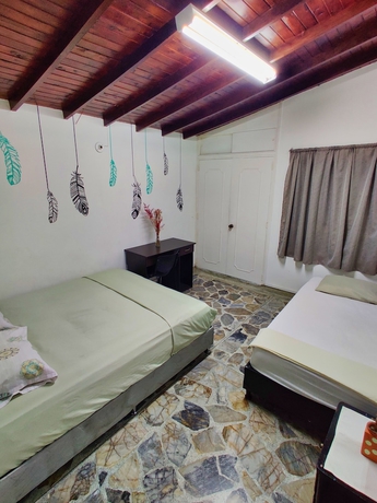 Imagen de la habitación del Hotel Lady Mom Hostal. Foto 11