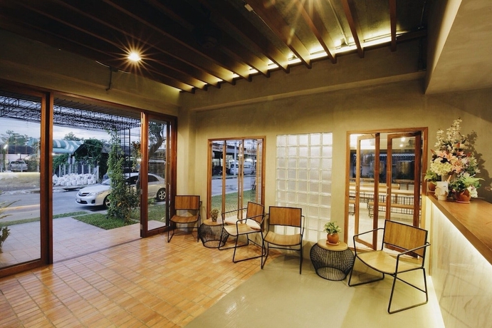 Imagen de los interiores del Hotel Laekhon Nonbai. Foto 17