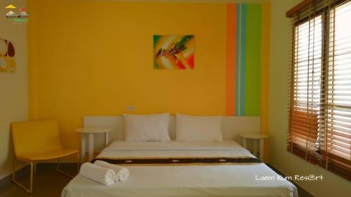 Imagen de la habitación del Hotel Laem Kum Beach Resort & Seafood. Foto 13