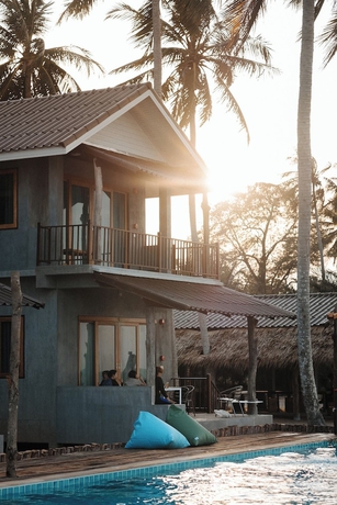 Imagen de la habitación del Hotel Laemsui Beach. Foto 4
