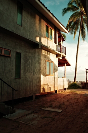 Imagen de la habitación del Hotel Laemsui Beach. Foto 6