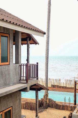 Imagen de la habitación del Hotel Laemsui Beach. Foto 8