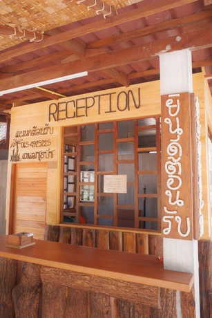 Imagen de los interiores del Hotel Laemsui Beach. Foto 16
