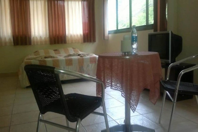 Imagen de la habitación del Hotel Laemya Inn. Foto 4