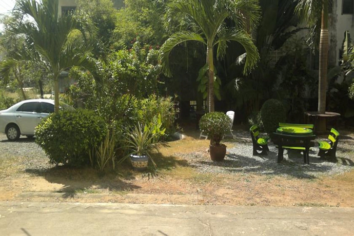 Imagen de los exteriores del Hotel Laemya Inn. Foto 13