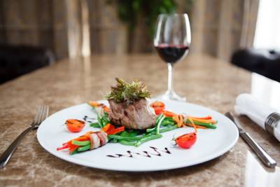 Imagen del bar/restaurante del Hotel Laerton Tbilisi. Foto 6