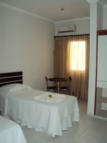 Imagen de la habitación del Hotel Laf. Foto 3