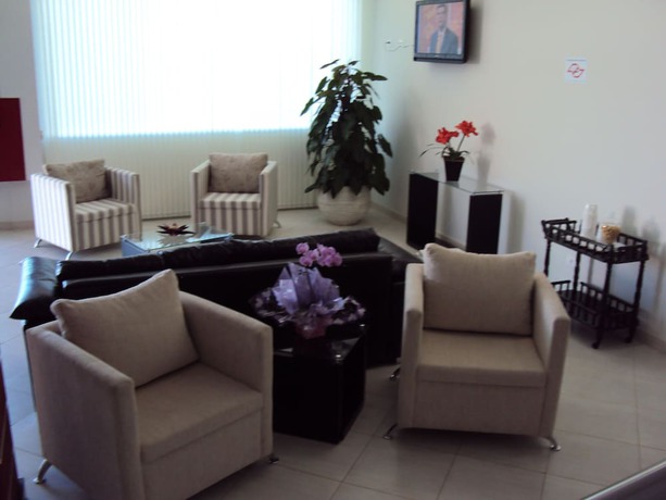 Imagen de los interiores del Hotel Laf. Foto 17