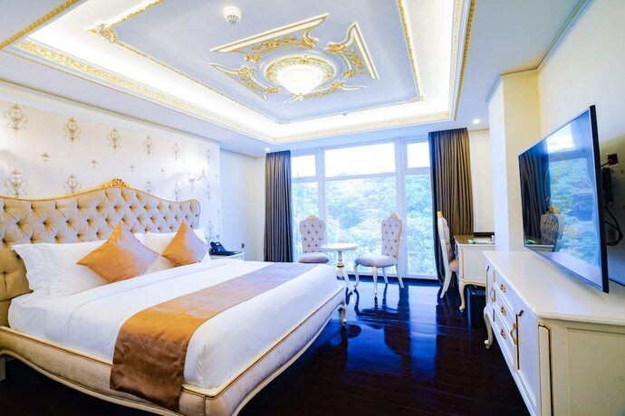 Imagen de la habitación del Hotel Lafaayette Luxury Suites Baguio. Foto 16