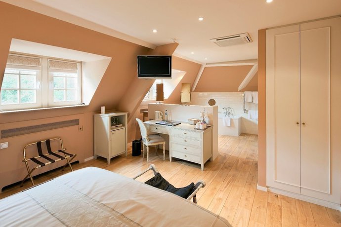 Imagen de la habitación del Hotel Lafarques. Foto 9