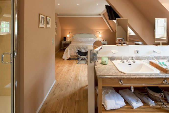 Imagen de la habitación del Hotel Lafarques. Foto 11