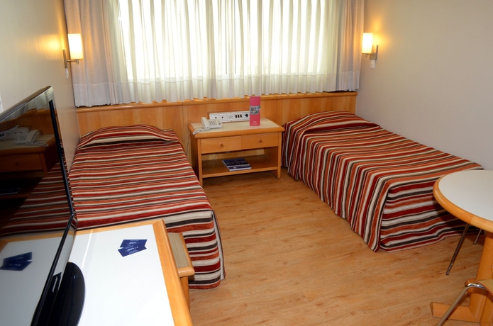 Imagen de la habitación del Hotel Lafayette, Montevideo. Foto 7