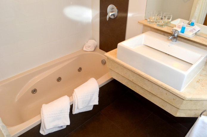 Imagen de la habitación del Hotel Lafayette, Montevideo. Foto 13