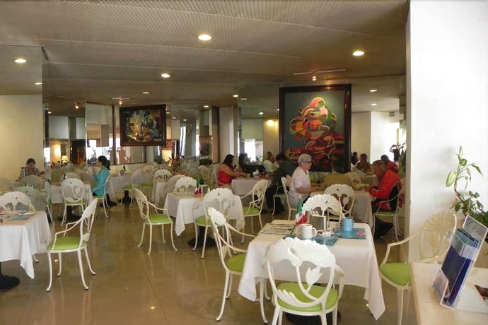 Imagen del bar/restaurante del Hotel Laffayette Ejecutivo. Foto 5