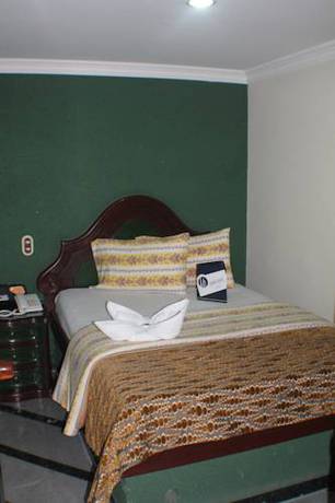 Imagen de la habitación del Hotel Lafont Park. Foto 2