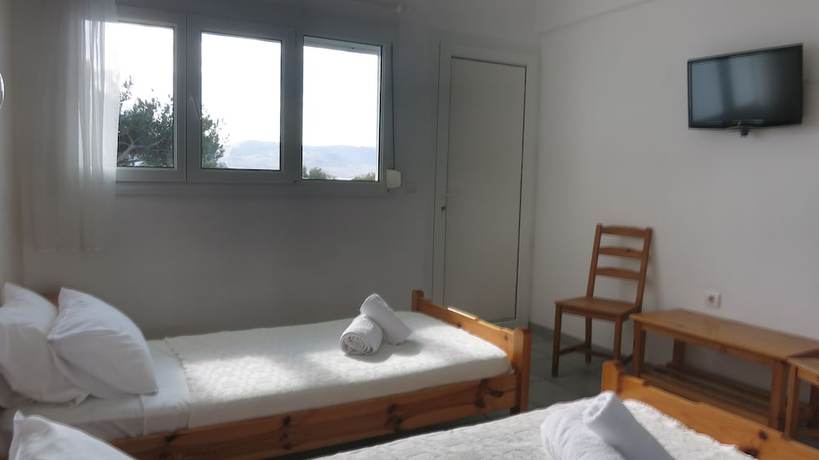 Imagen de la habitación del Hotel Lagada Beach. Foto 6