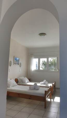 Imagen de la habitación del Hotel Lagada Beach. Foto 11