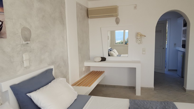 Imagen de la habitación del Hotel Lagada Beach. Foto 13