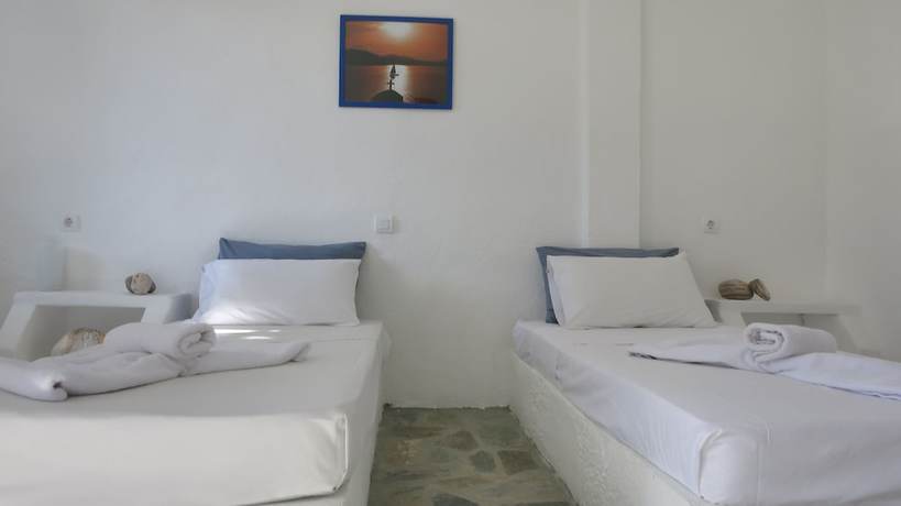 Imagen de la habitación del Hotel Lagada Beach. Foto 16