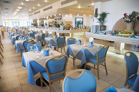 Imagen del bar/restaurante del Hotel Lagas Aegean Village. Foto 3