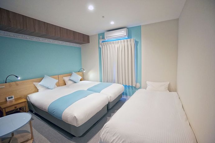 Imagen de la habitación del Hotel La'gent Tokyo Bay. Foto 4