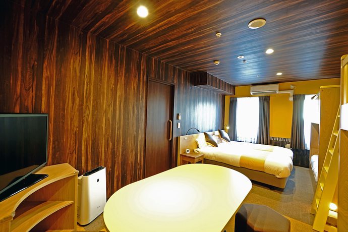 Imagen de la habitación del Hotel La'gent Tokyo Bay. Foto 6