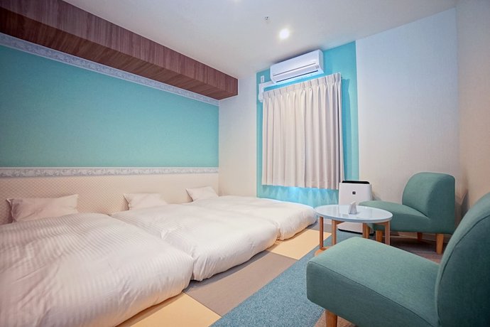 Imagen de la habitación del Hotel La'gent Tokyo Bay. Foto 11