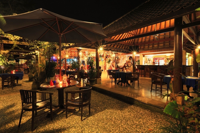 Imagen del bar/restaurante del Hotel Laghawa Beach Inn. Foto 2