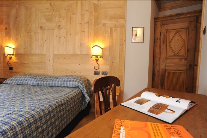 Imagen de la habitación del Hotel Laghetto. Foto 9