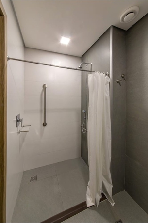 Imagen de la habitación del Hotel Laghetto Resort Golden. Foto 16