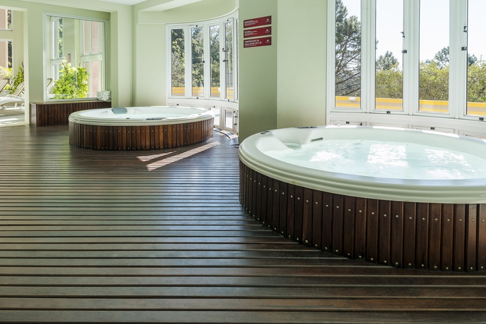 Imagen de la piscina del Hotel Laghetto Siena. Foto 15