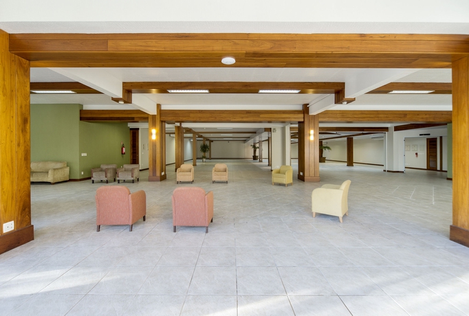 Imagen de los interiores del Hotel Laghetto Siena. Foto 10