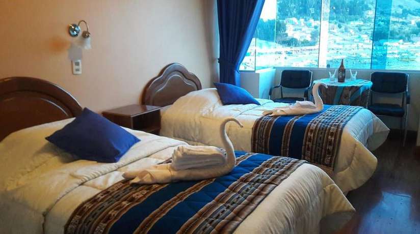 Imagen de la habitación del Hotel Lago Azul, Copacabana. Foto 7