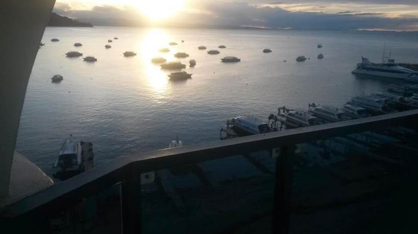 Imagen de los exteriores del Hotel Lago Azul, Copacabana. Foto 15