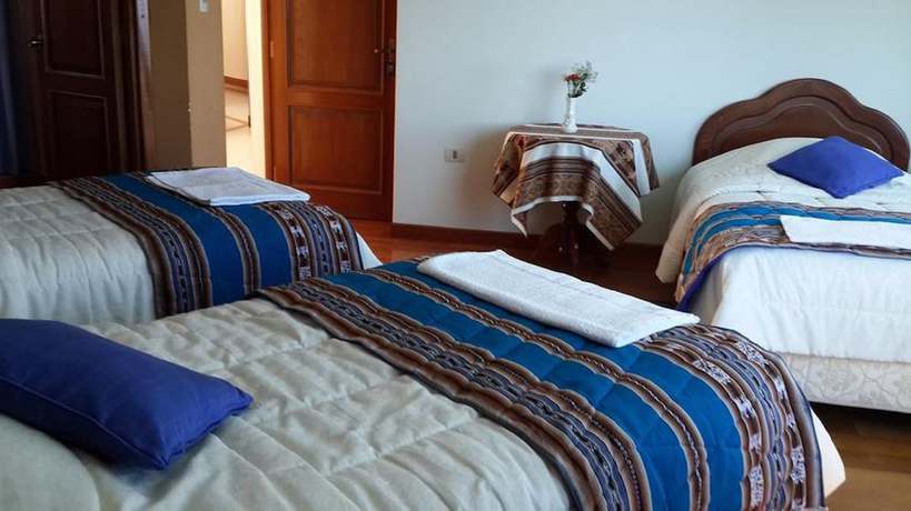 Imagen de la habitación del Hotel Lago Azul, Copacabana. Foto 9