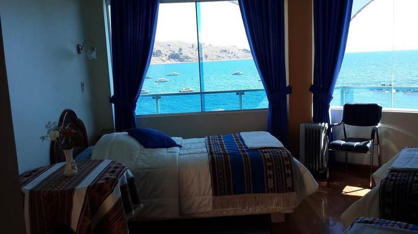 Imagen de la habitación del Hotel Lago Azul, Copacabana. Foto 13