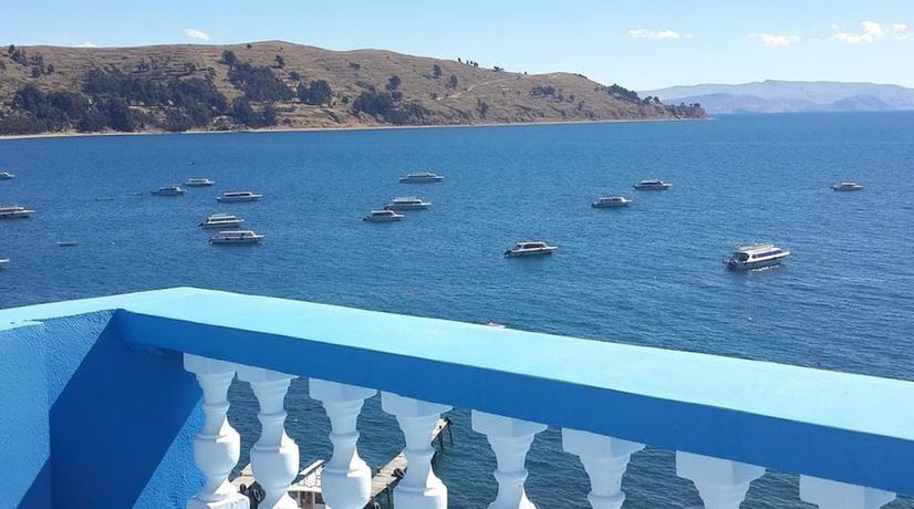 Imagen de los exteriores del Hotel Lago Azul, Copacabana. Foto 17