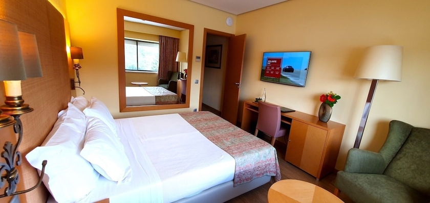 Imagen de la habitación del Hotel Lago Azul Eco. Foto 16