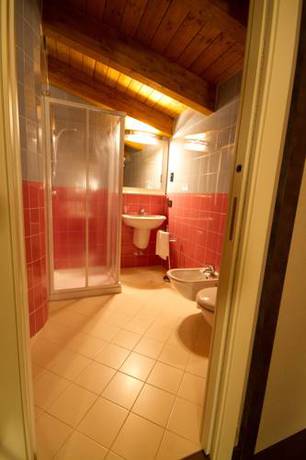 Imagen de la habitación del Hotel Lago Di Como. Foto 4