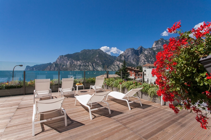 Imagen general del Hotel Lago Di Garda, Lago de Garda. Foto 1
