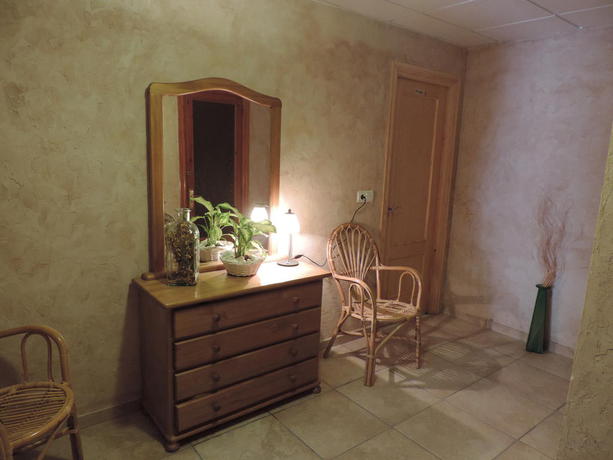 Imagen de la habitación del Hotel Lago Dorado. Foto 4