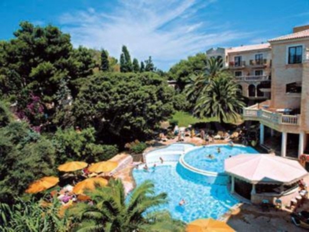 Imagen general del Hotel Lago Garden and Spa. Foto 8