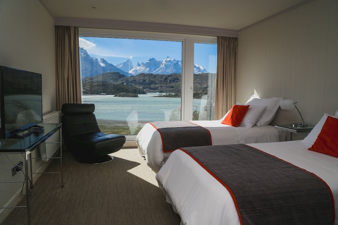 Imagen de la habitación del Hotel Lago Grey. Foto 3