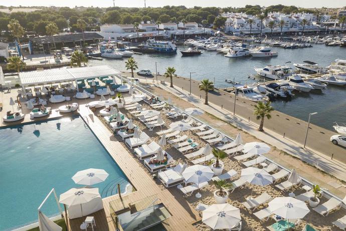 Imagen general del Hotel Lago Resort Menorca -Casas del Lago - Solo Adultos. Foto 6