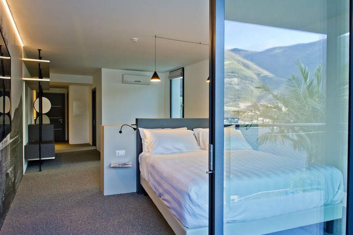 Imagen de la habitación del Hotel Lago, Torno. Foto 10