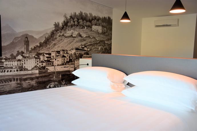 Imagen de la habitación del Hotel Lago, Torno. Foto 11